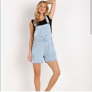 Women’s Denim Levi’s Overalls (Shortalls)